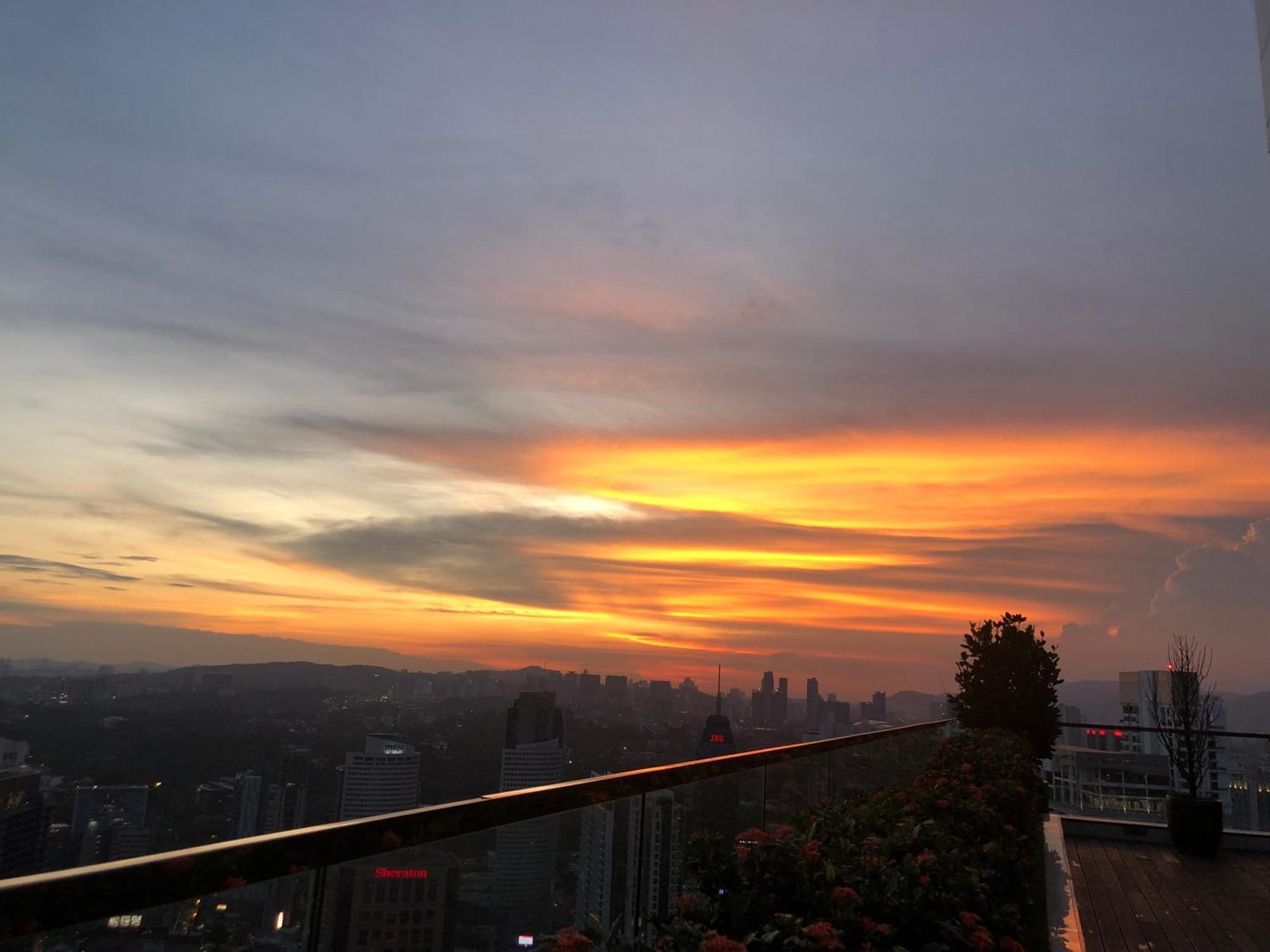 Platinum Klcc Pool View Lägenhet Kuala Lumpur Exteriör bild